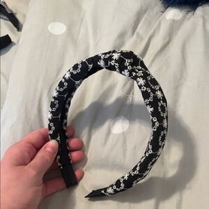 Floral Black and White Headband